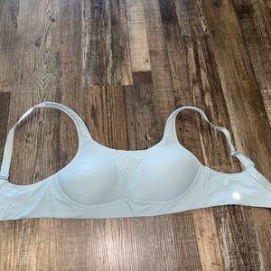 Lululemon Run Times bra